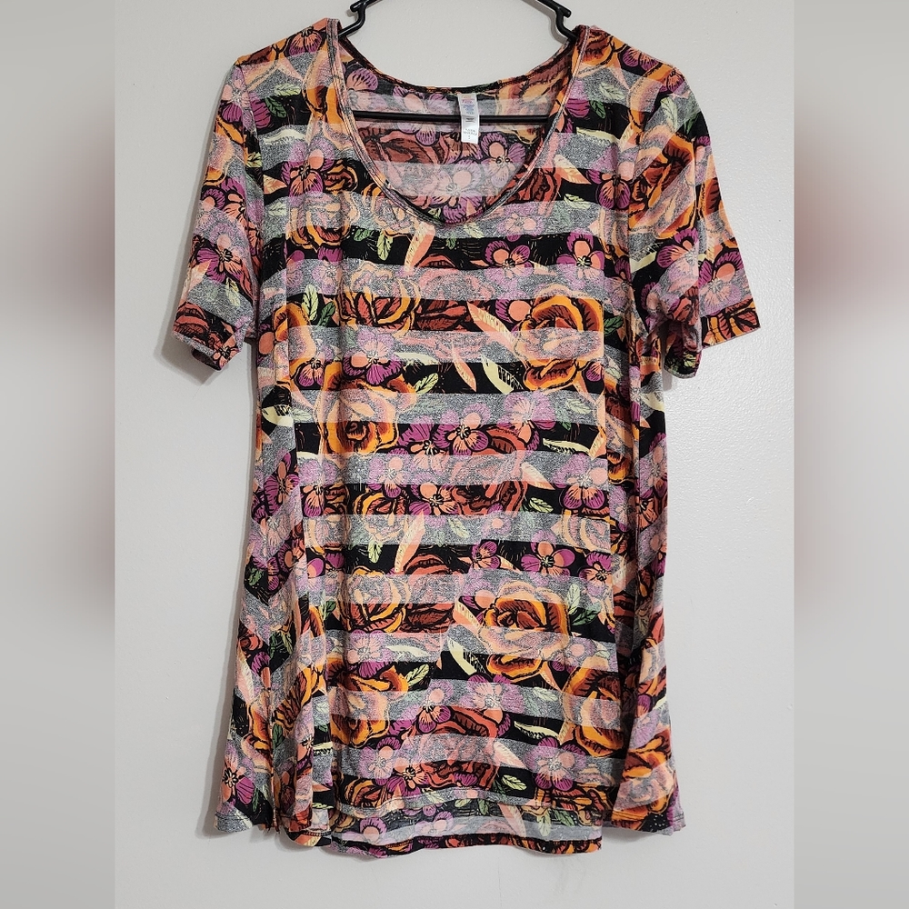 LuLaRoe Perfect T